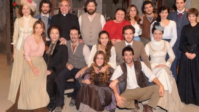 Il segreto: chi si è fidanzato sul set?