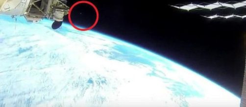 L'oggetto misterioso comparso nel feed della NASA