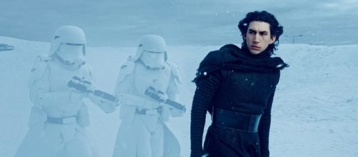 Star Wars: The Force Awakens Fan Theory - Is Kylo Ren Actually ... - overmental.com