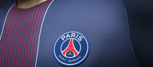 Club : Le PSG officialise le maillot domicile 2016/2017 | CulturePSG - culturepsg.com