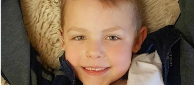 Jak, de 7 anos, foi vítima de bullying na escola Jak, de 7 anos, foi vítima de bullying na escola