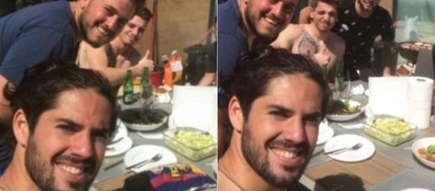 la photo publié par isco avec un paquet de chips en couleur du Barça la photo publié par isco avec un paquet de chips en couleur du Barça