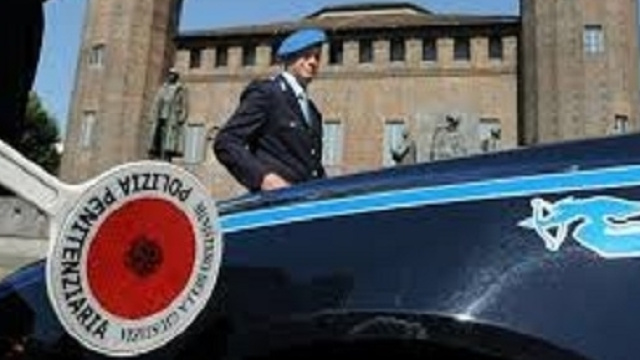 Bando reclutamento agenti di Polizia Penitenziaria.