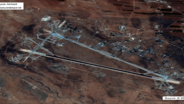 La base a&eacute;rienne de Sheyrat (Syrie) a &eacute;t&eacute; frapp&eacute; par des missiles am&eacute;ricains