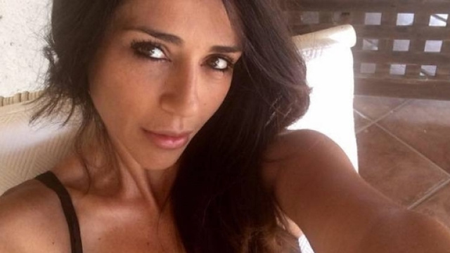 Raffaella Mennoia di Uomini e donne prende le difese delle due troniste