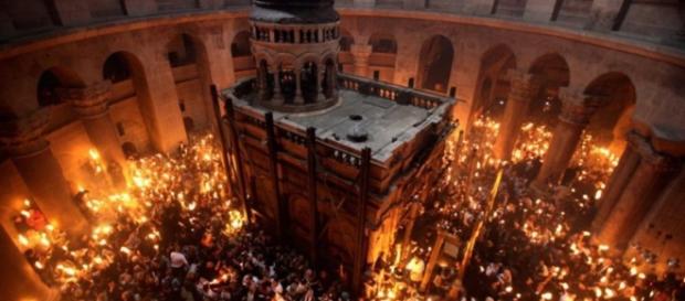 Mormântul lui Iisus a fost deschis de o echipă de restauratori Mormântul lui Iisus a fost deschis de o echipă de restauratori