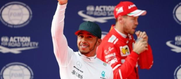 pole número 63 para Lewis Hamilton a dos de Ayrton Senna pole número 63 para Lewis Hamilton a dos de Ayrton Senna