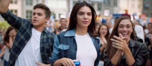 Kendall Jenner in controversial Pepsi commercial./Photo via Kendall, Twitter