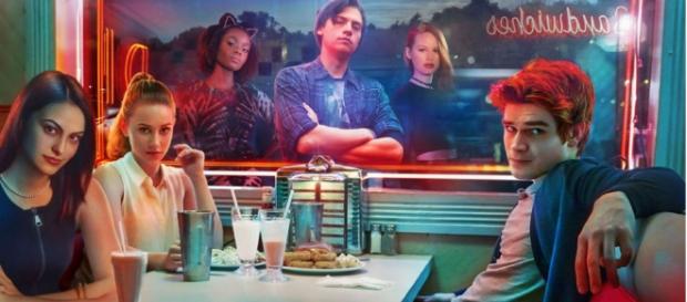 Watch 'Riverdale' Extended Trailer, Pilot Preview And Photos, Is ... - inquisitr.com Watch 'Riverdale' Extended Trailer, Pilot Preview And Photos, Is ... - inquisitr.com