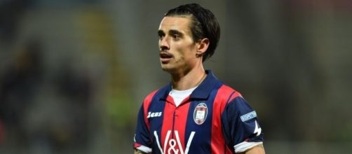 Adrian Stoian attaccante dell'F.C. Crotone.