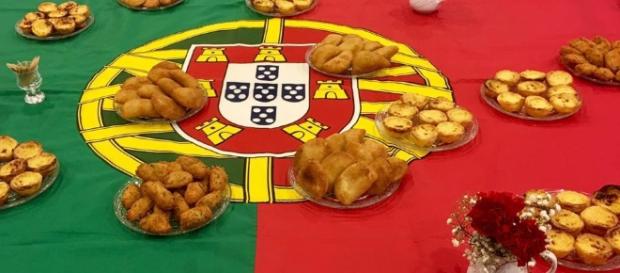 Bandeira Nacional serviu de tolha em inauguração de Associação Bandeira Nacional serviu de tolha em inauguração de Associação