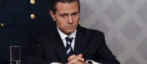 El gobierno no puede contener el avance del narcotráfico. El gobierno no puede contener el avance del narcotráfico.