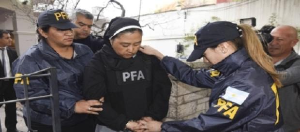 Freira que aliciava criança é presa na Argentina Freira que aliciava criança é presa na Argentina