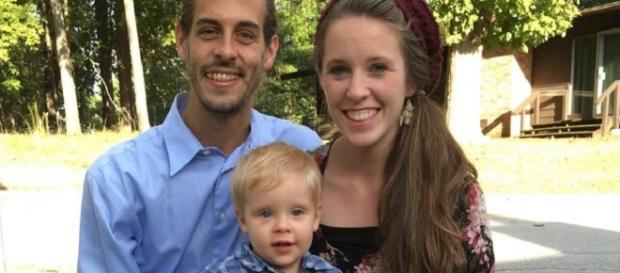 Jill Duggar And Derick Dillard Use Pregnancy To Score More Mission ... - inquisitr.com Jill Duggar And Derick Dillard Use Pregnancy To Score More Mission ... - inquisitr.com