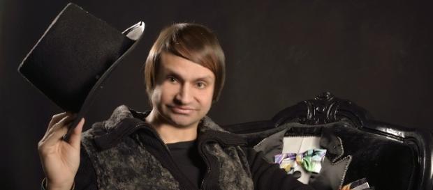 Maurizio Scandurra, giornalista autore e critico musicale. Maurizio Scandurra, giornalista autore e critico musicale.