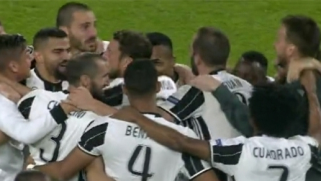 Juventus in festa dopo il successo sul Monaco