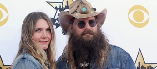 Chris Stapleton keeps the music genuine on second album, and don't expect glitz anytime soon. - go.com