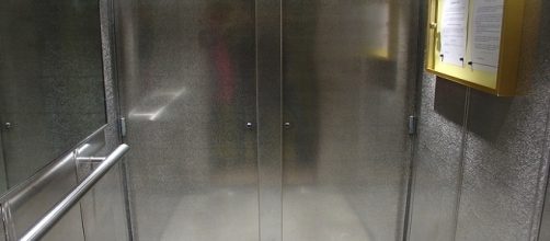 Cómo actuar ante un accidente en el ascensor