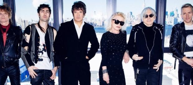 Blondie fait son come-back avec Pollinator Blondie fait son come-back avec Pollinator