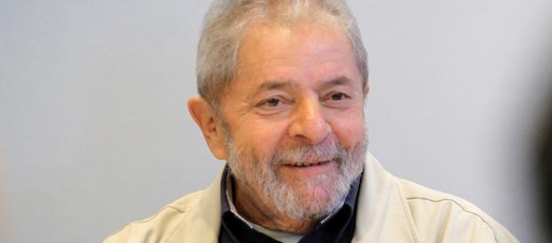 Lula falou pela primeira vez com Moro Lula falou pela primeira vez com Moro