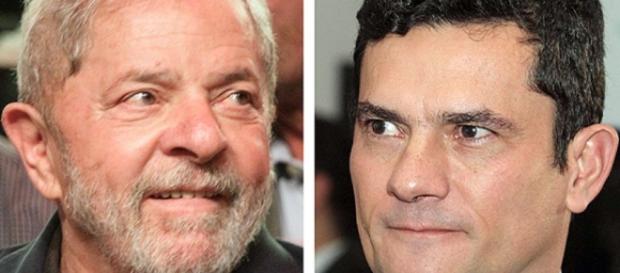 Lula faz discurso em praça de Curitiba Lula faz discurso em praça de Curitiba