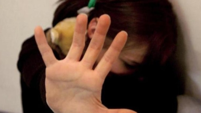 Abusi su una minorenne di Sessa Aurunca: arrestato pedofilo sessantenne