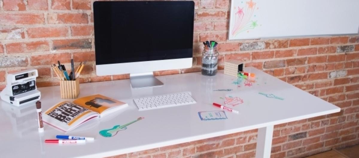 Evodesk Unveils Whiteboard Deskshield Aimed To Improve Health