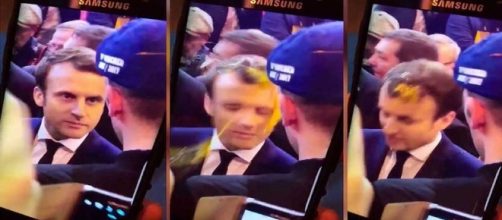 Emmanuel Macron victime d'un jet d'oeuf au salon de l'Agriculture le 1er mars 2017