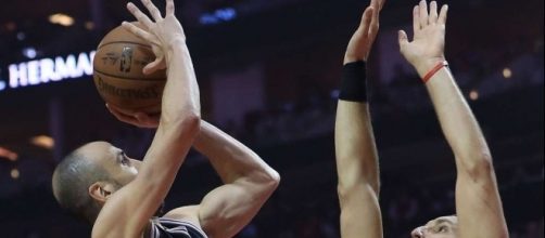 Rockets dominate Spurs to even series - San Antonio Express-News - mysanantonio.com