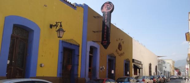Fachada del mitico Cafe Iguana Fachada del mitico Cafe Iguana