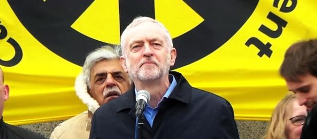 http://blog.chrisworfolk.com/wp-content/uploads/2016/08/jeremy-corbyn.jpg http://blog.chrisworfolk.com/wp-content/uploads/2016/08/jeremy-corbyn.jpg