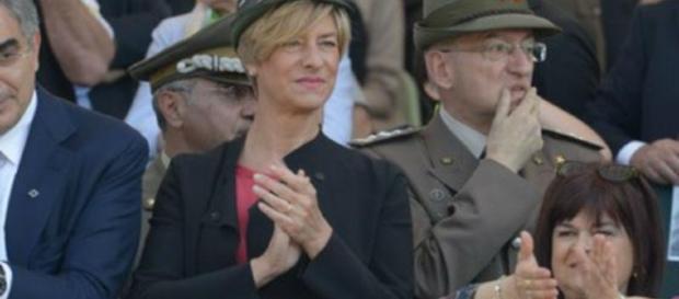Leva obbligatoria: ministro Pinotti favorevole a una reintroduzione Leva obbligatoria: ministro Pinotti favorevole a una reintroduzione
