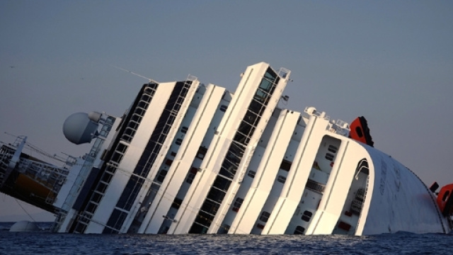 Costa Concordia, l'ultimo viaggio del relitto | Close-up Engineering - closeupengineering.it