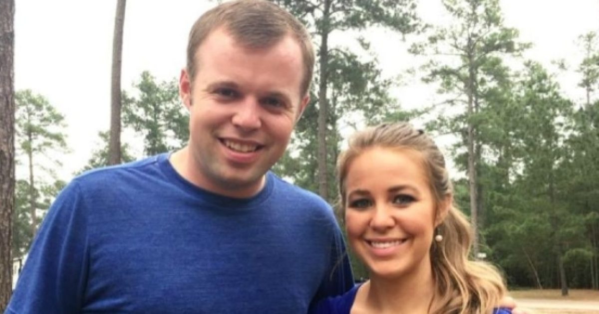 Jonathan Hartono blocks fans from social media amid Jana Duggar