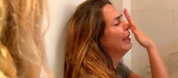 La vraie crise d'hystérique de Kim révélée avant son départ des Anges 9 La vraie crise d'hystérique de Kim révélée avant son départ des Anges 9