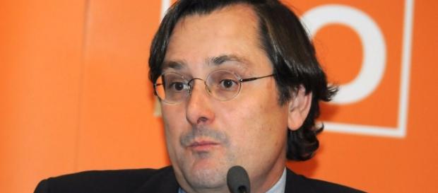 Mirada crítica: La Razón no defrauda a los tuiteros: Pasa de ... - blogspot.com Mirada crítica: La Razón no defrauda a los tuiteros: Pasa de ... - blogspot.com