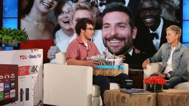 Ellen Degeneres accueillant Carte Wilkerson, sur le point de battre le record du monde de tweet