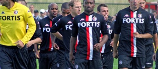 i giocatori della squadra del Feyenoord, campione della Eredivisie olandese
