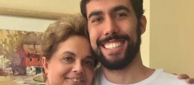 Delatora afirma que 'Dilma Bolada' recebeu R$ 200 mil em espécie Delatora afirma que 'Dilma Bolada' recebeu R$ 200 mil em espécie