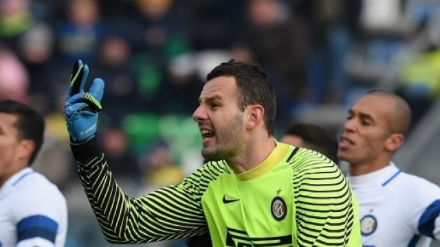 La rabbia di Samir Handanovic dopo la sconfitta