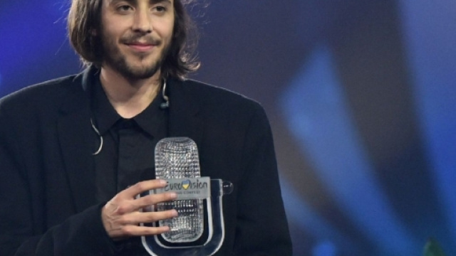 Salvador Sobral a offert au Portugal la première victoire de son histoire !