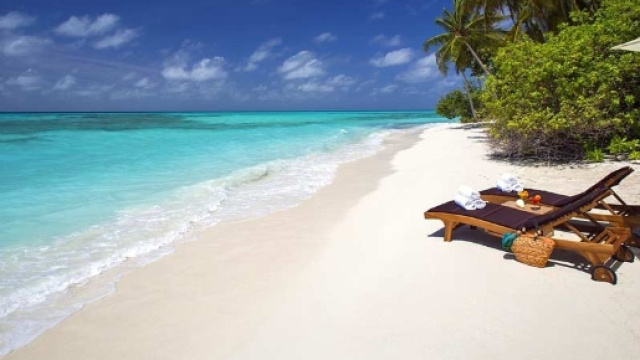 Vacanze estate 2017. Mare, natura e divertimento.