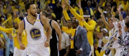 Warriors rally to take Game 1 after Spurs lose Leonard - firenewsfeed.com