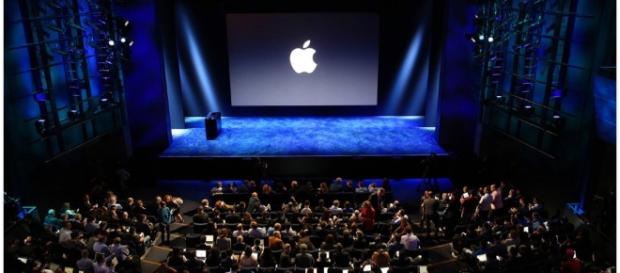 Apple's big mistakes at the WWDC | One Page | Komando.com - komando.com Apple's big mistakes at the WWDC | One Page | Komando.com - komando.com