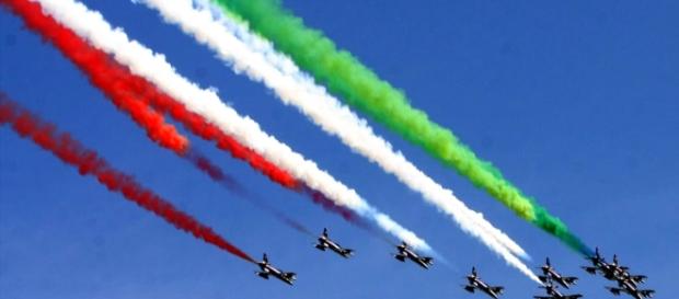 Le frecce tricolori dell'Aereonautica Le frecce tricolori dell'Aereonautica