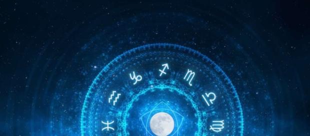 Os signos são capazes de influenciar nas suas atitudes (Foto: Reprodução/Google) Os signos são capazes de influenciar nas suas atitudes (Foto: Reprodução/Google)