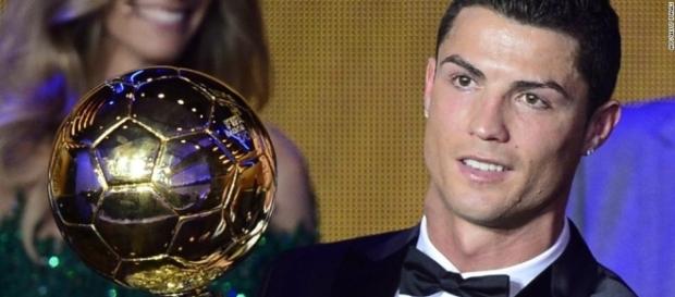 Real Madrid : CR7 Ballon d'Or ? Ses concurrents dévoilés Real Madrid : CR7 Ballon d'Or ? Ses concurrents dévoilés