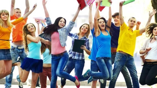 Compiti per le vacanze 'alternativi'. Dalle Marche arriva il ... - altovicentinonline.it