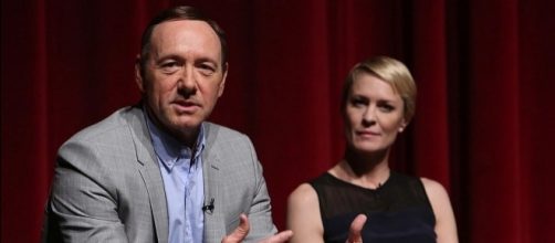House of Cards' Season 5 Officially Announced for May 30 Release ... - mobilenapps.com