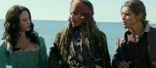 Pirates of the Caribbean: Dead Men Tell No Tales' New Trailer ... - yahoo.com